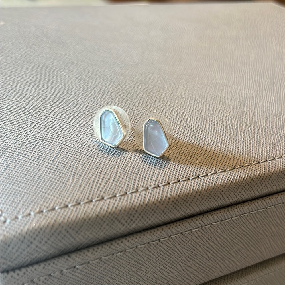 Kendra Scott Light Blue Illusion Sliver Studs